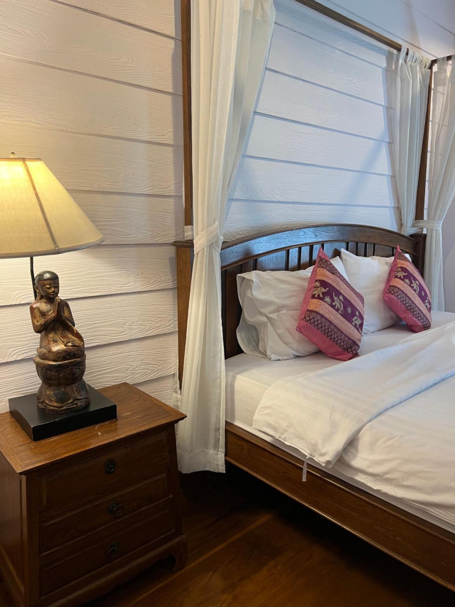 Pha Thai House Чиангмай