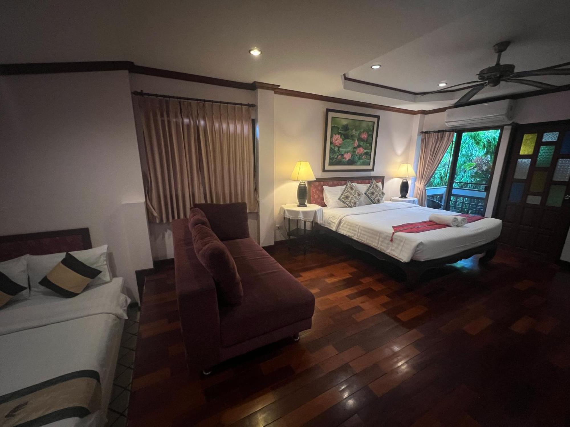 Pha Thai House 2* Чиангмай