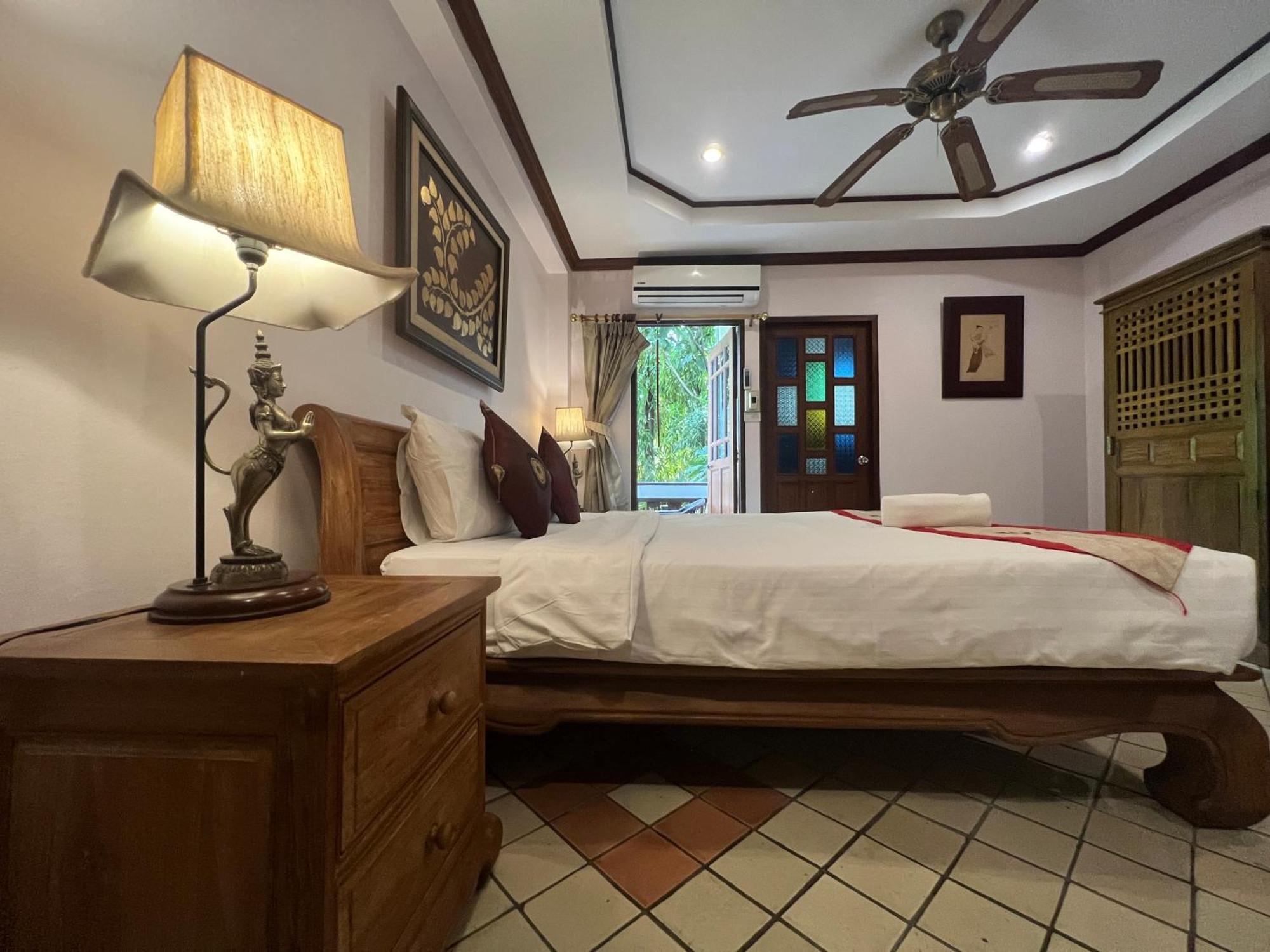 Pha Thai House Отель