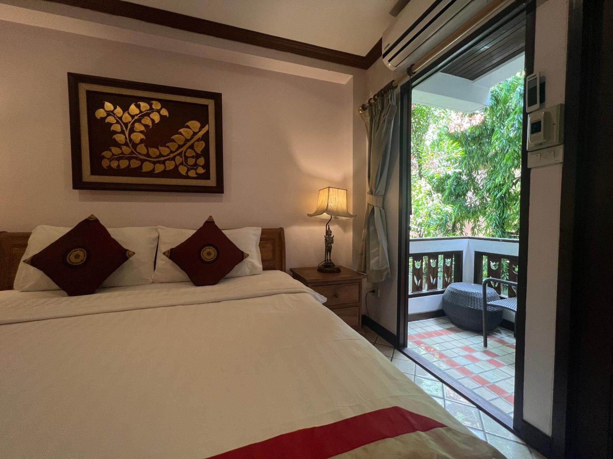 Отель Pha Thai House