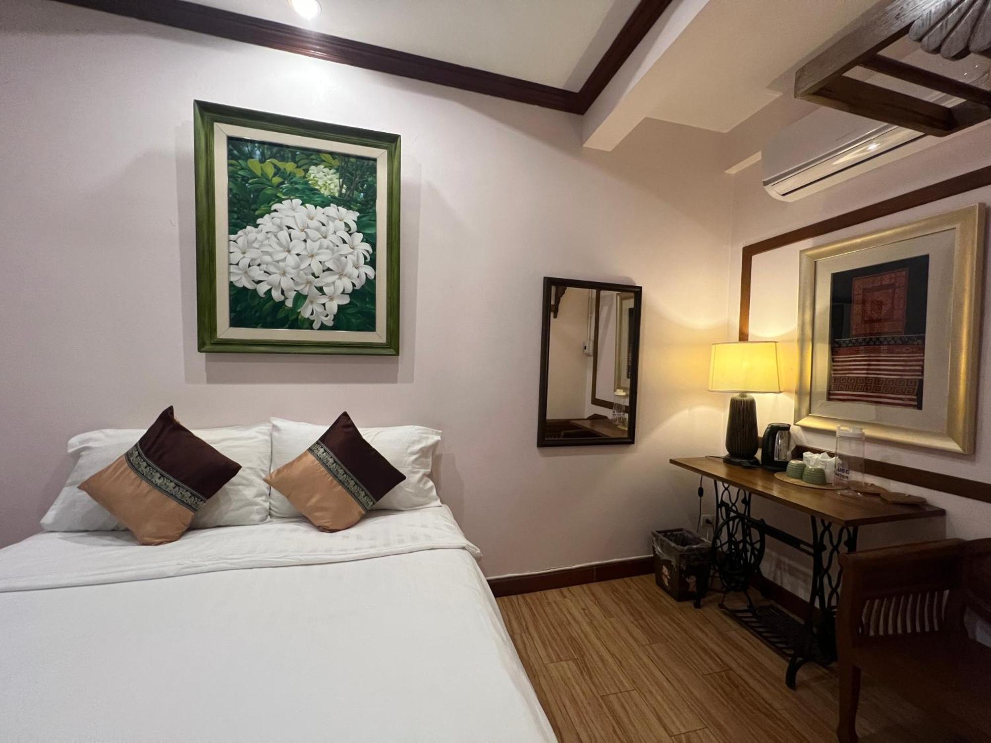 Отель Pha Thai House