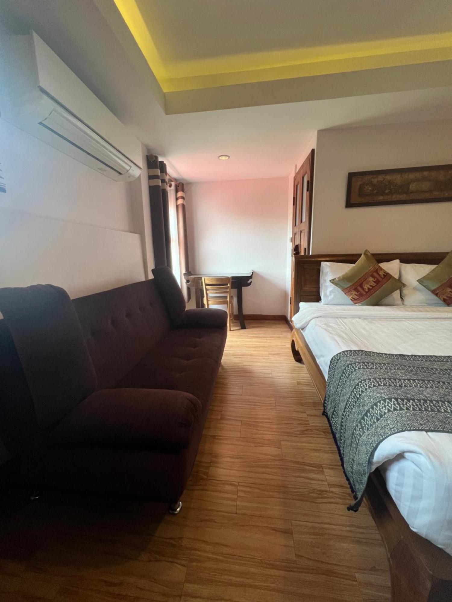 Pha Thai House Чиангмай
