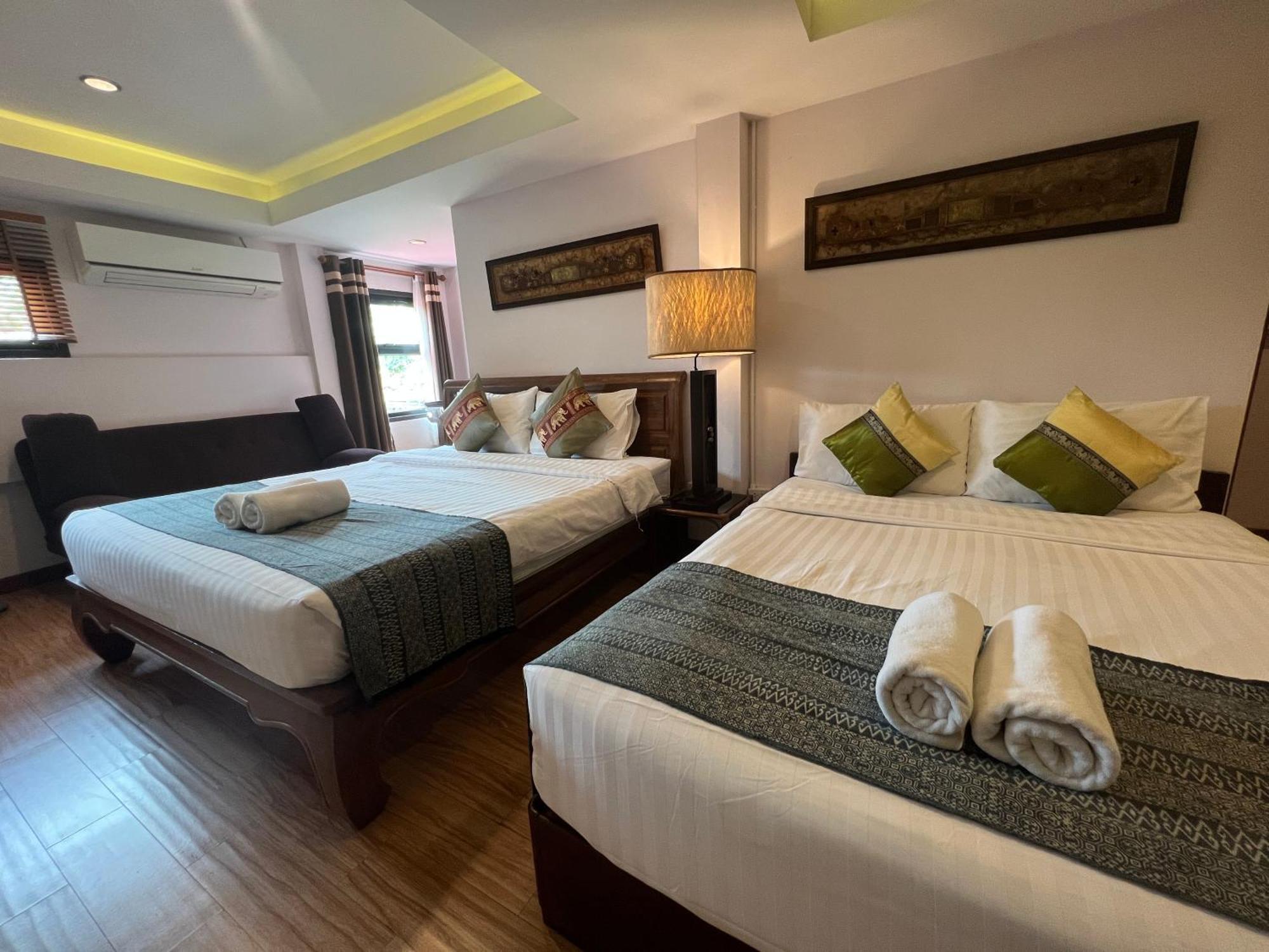 Отель Pha Thai House