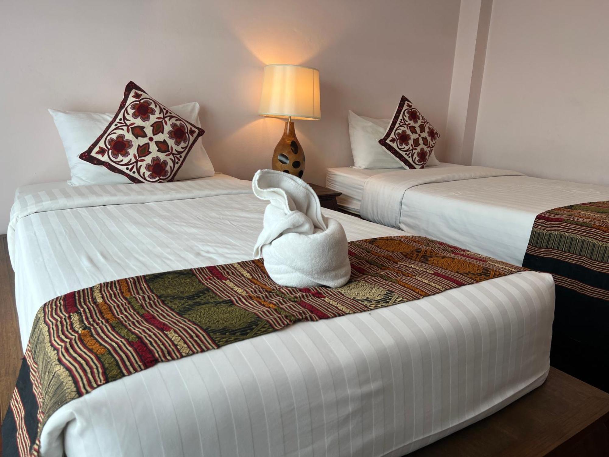 Отель Pha Thai House 2*